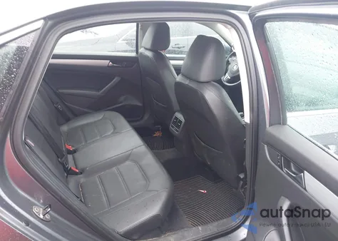 2013 Volkswagen Passat 2.5L Se from USA, damaged, VIN 1VWBH7A38DC032697